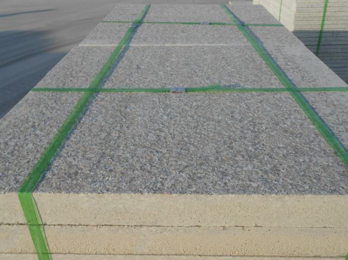 10公分厚600*600五莲红火烧面地铺石